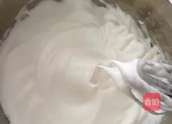 Chiffon Cake Recipe Illustration 4