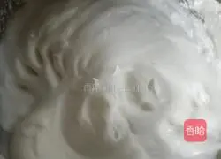 Illustration of how to make six-inch perfect non-sweet chiffon cake 7