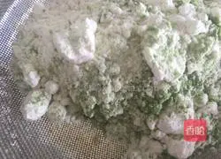 Illustration of how to make eight-inch chiffon cake 2