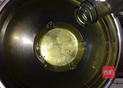 Coconut Cake Roll Recipe Illustration 6