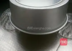 Illustration of how to make eight-inch chiffon cake 10