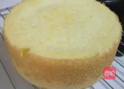 Illustration of how to make chiffon cake 7