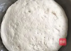 Illustration of how to make beef tenderloin with onions and spiced pancakes 1