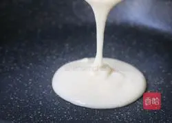 Illustration of how to make milk waffles 9