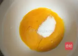 6 inch Illustration of how to make chiffon honey cake 2