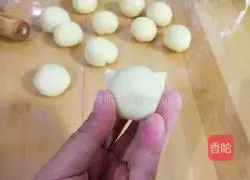 Illustration of how to make cartoon roasted fruits 12