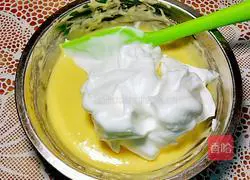 Cheese Chiffon Cake Recipe Illustration 9