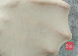 Colorful mochi egg yolk cake recipe illustration 3