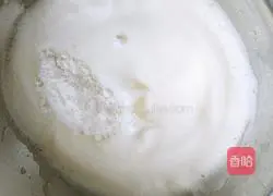 Basic Cup Chiffon Cake Recipe Illustration 7