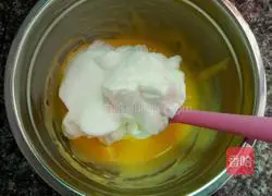 Recipe for six-inch chiffon cake (plain flour version) 9