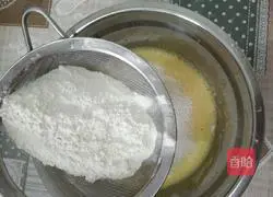 Chiffon Cake Recipe Illustration 5