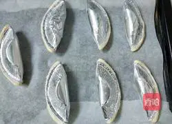 Illustration of how to make mango cake 4