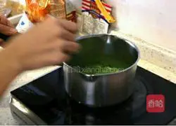 Christmas Snowman Cake Roll Recipe Illustration 4