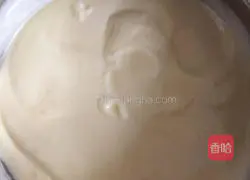 Chiffon Cake—Eight-inch Recipe Illustration 11