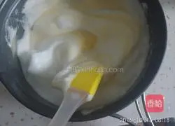 Illustration of how to make eight-inch chiffon heart-shaped cake 10