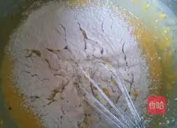 Illustration of how to make original chiffon cake 6