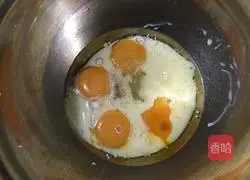 Illustration of how to make cream cake roll 3