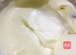 Chiffon Cake (8-inch) Recipe Illustration 19