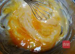 Illustration of how to make chive and ham cake rolls 4