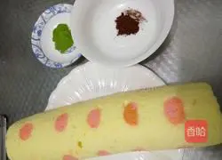 Hand-painted strawberry cake roll recipe 16