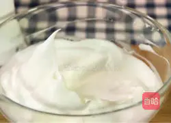 Illustration of how to make 6-inch (8-inch) chiffon cake 2