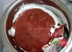 Red Velvet 8-inch Chiffon Cake Recipe Illustration 17