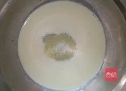 Illustration of how to make matcha cream cake roll 17