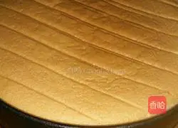 Eight-inch pumpkin chiffon cake Practice illustration 10