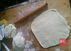 Illustration of how to make scallion pancakes 8