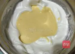 Illustration of how to make cream cake rolls 10