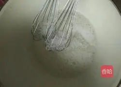 Illustration of how to make 6-inch chiffon cake 6