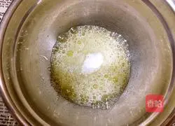 Illustration of how to make original cake rolls 7