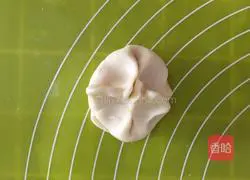 Illustration of how to make egg yolk cake 15