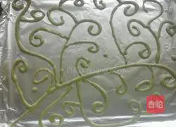 Illustration of how to make pattern cake rolls 9