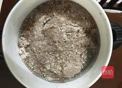 Cocoa Chiffon Cake (Eight Inch) Recipe Illustration 4