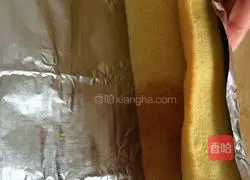 Illustration of how to make meat floss cake rolls 14