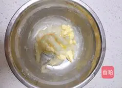 Illustration of how to make purple sweet potato and bean paste mochi waffles 7