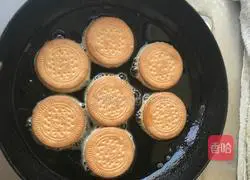 Pumpkin Sandwich Cake Recipe Illustration 5