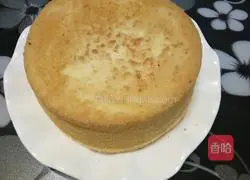 Illustration of how to make six-inch chiffon cake 9