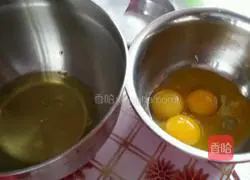 Rainbow Cake Roll Recipe Illustration 3