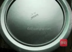 How to make chiffon cake (eight inches) Illustration 17