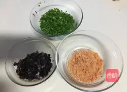 香Illustration of how to make scallion, seaweed and meat floss cake rolls 1