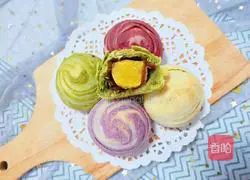 Illustration of spiral egg yolk cake 27