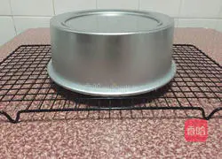 Chiffon cake-eight-inch recipe illustration 14