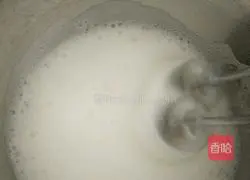 Passion Fruit Cake Roll Recipe Illustration 7