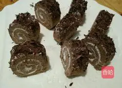 Black Forest Swiss Cake Roll Recipe Illustration 8