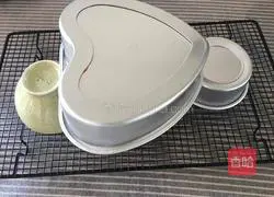 Oreo Chiffon Cake Recipe Illustration 13