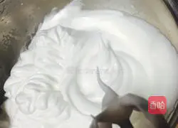 Two-color chiffon cake recipe 9