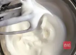 Illustration of how to make raisin cake rolls 7