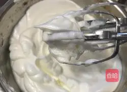 Illustration of how to make chiffon cake (six inches) 12